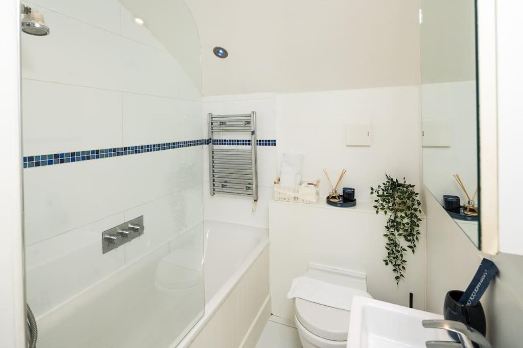 Prime Location Mews! Сasa de vacaciones Londres