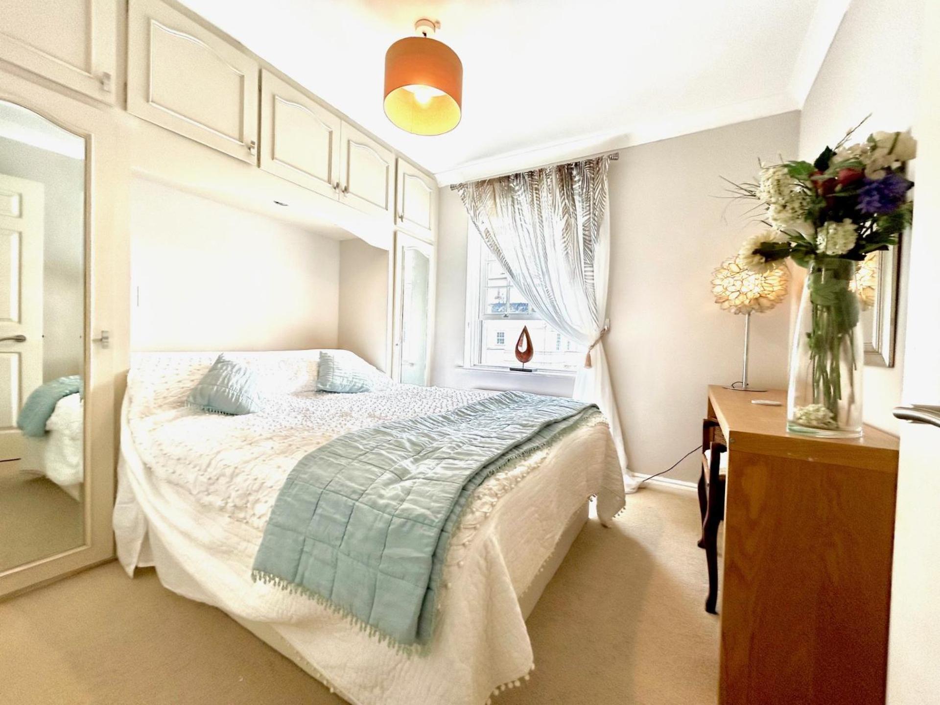 Habitación en casa particular Beautiful In Gated Community