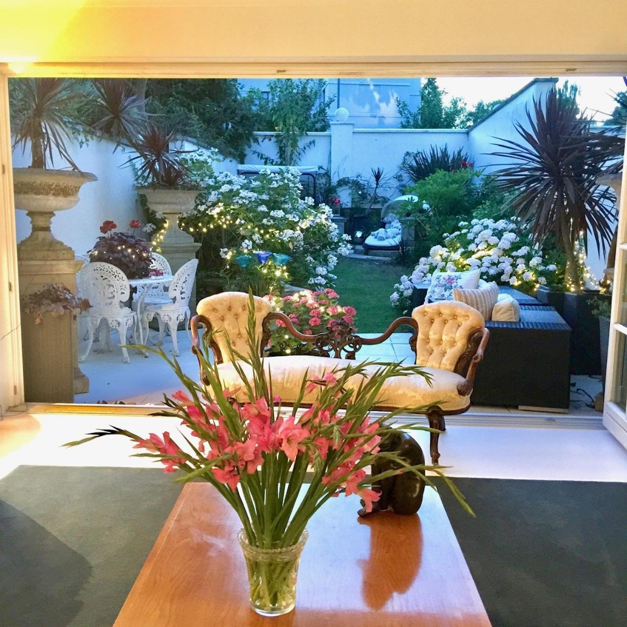 Habitación en casa particular Beautiful In Gated Community *