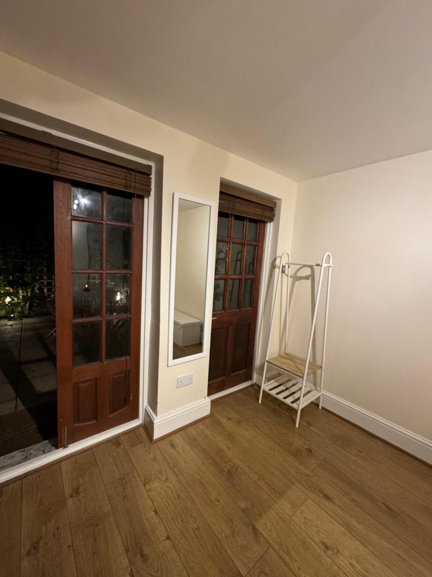 Homestay A Beautiful With A Private Garden