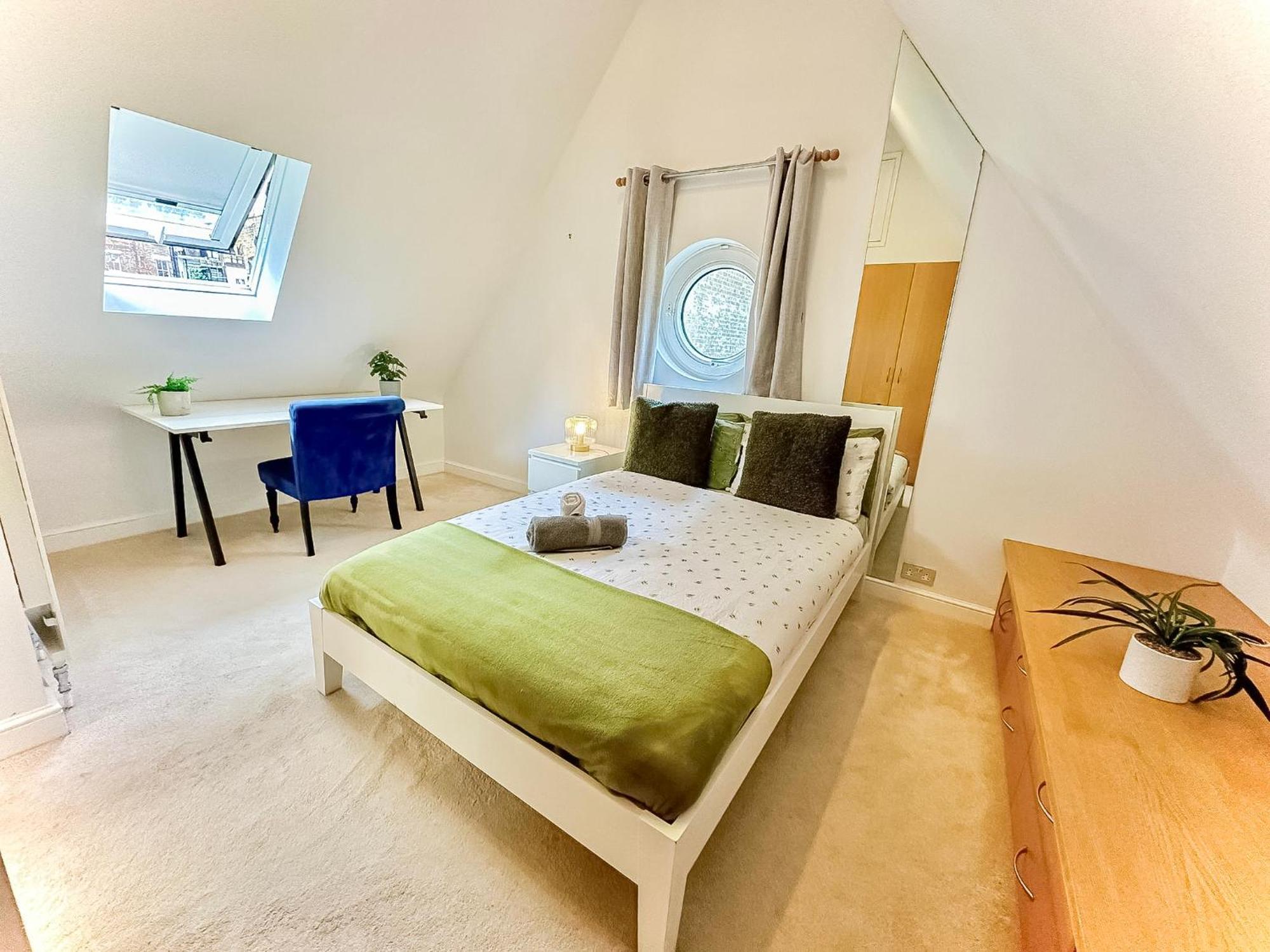 Detached House With Free Parking In Little Venice Near Paddington Hyde Park Apartamento *