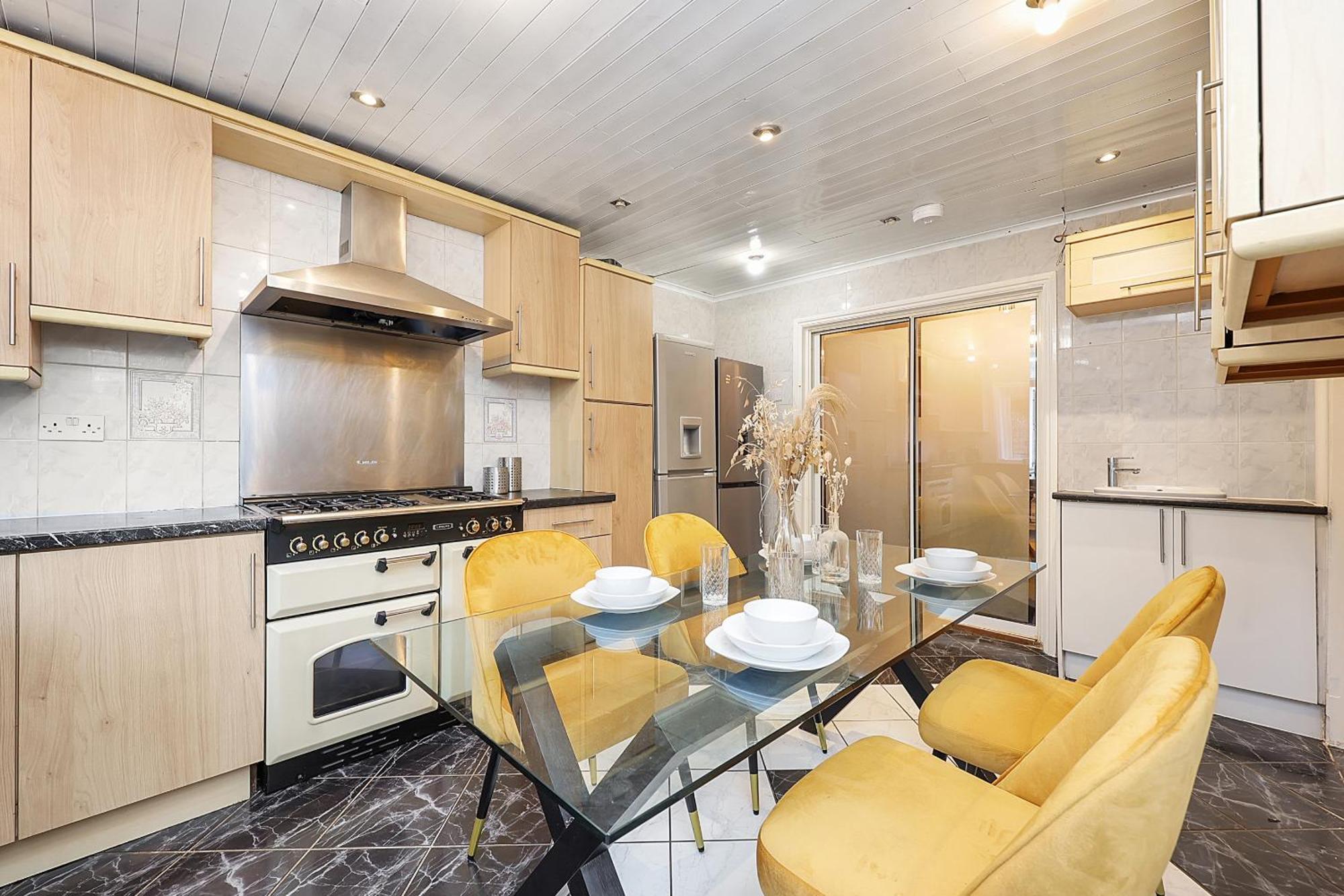 The Panel By Harlington Apartamento