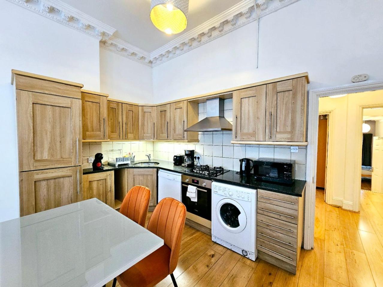 Apartamento Lovely Ground Floor With High Ceiling And A Private Garden By Earl's Court Station