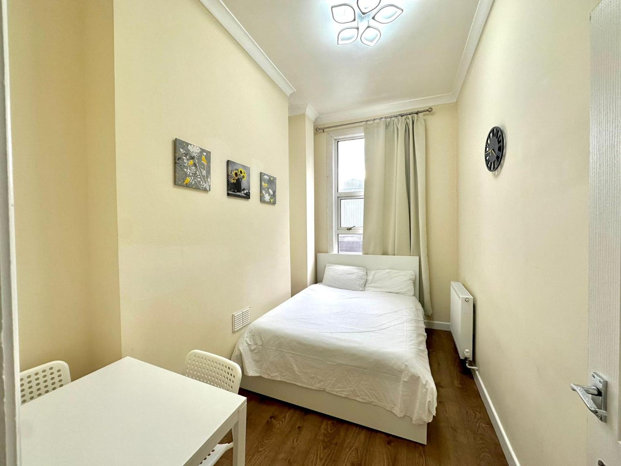 Apartamento The Euston Guest House-64 *