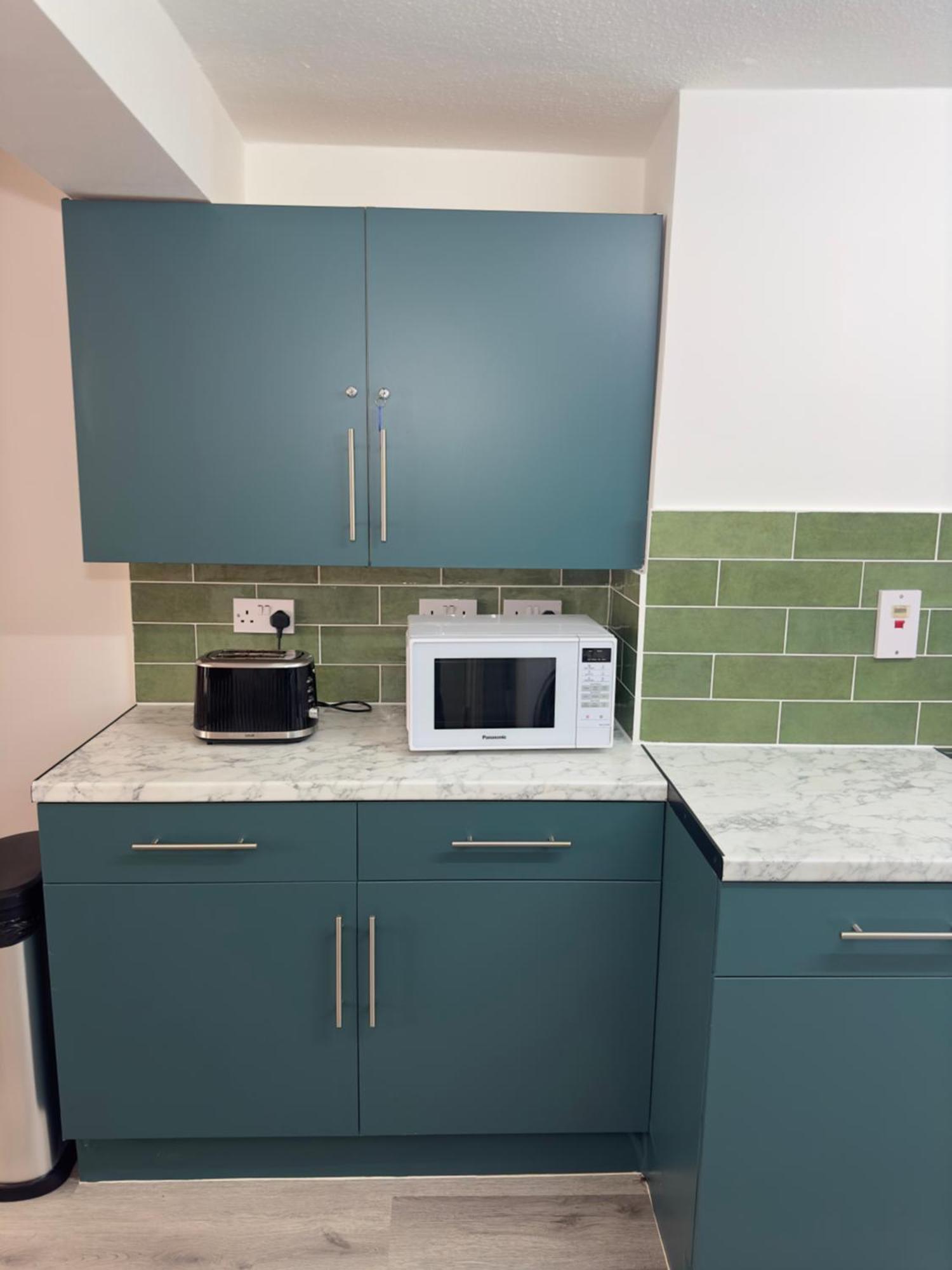 Newly Decorated 5-bed Hackney Townhouse * Londres