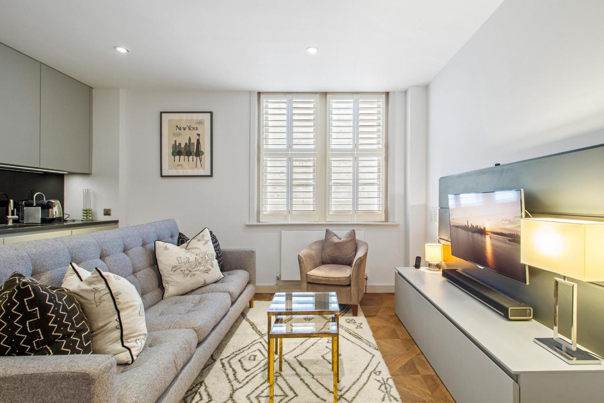 Luxurious Townhouse - La Reserve Knightsbridge *
