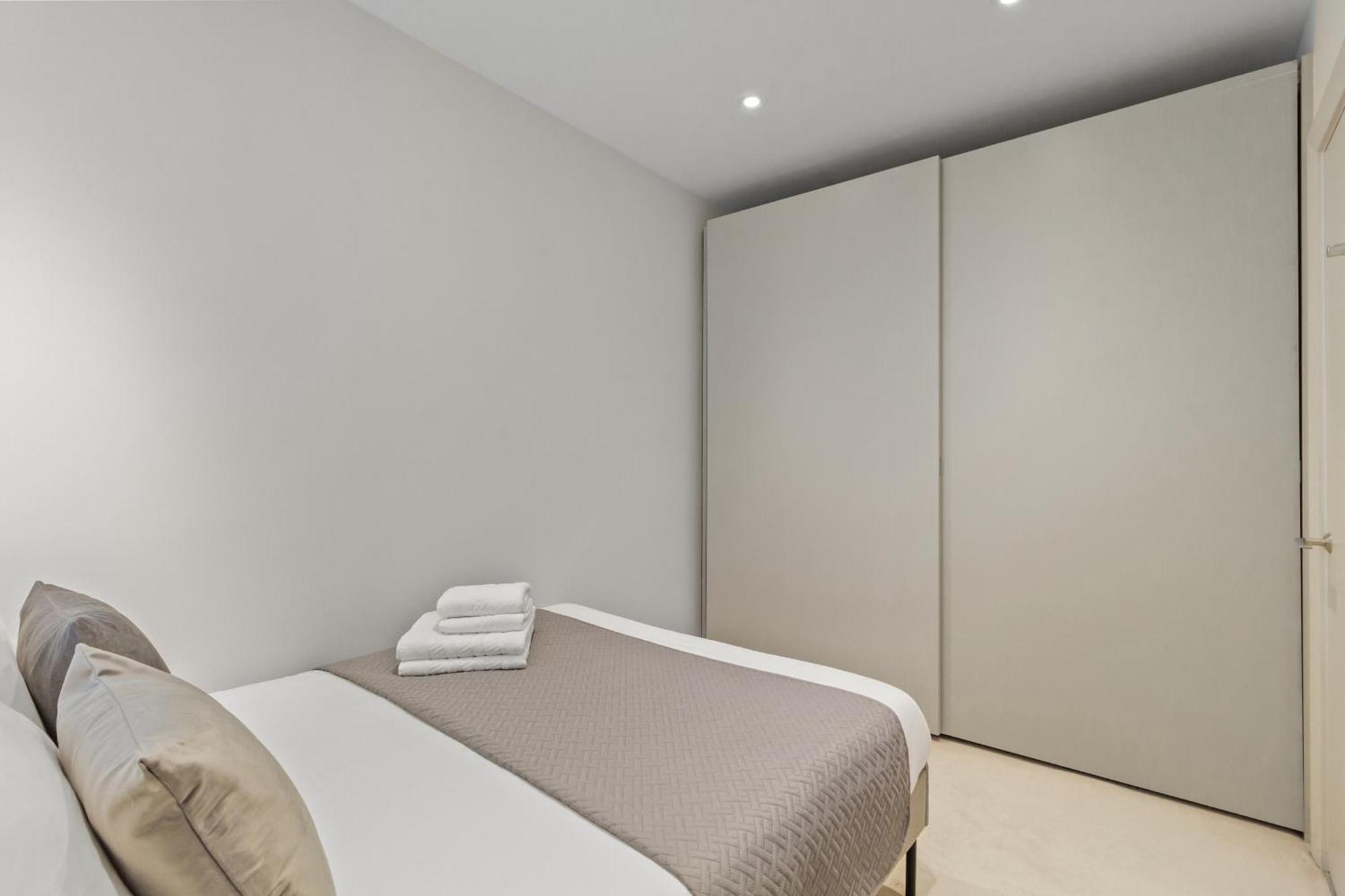 Luxurious Townhouse - La Reserve Knightsbridge *
