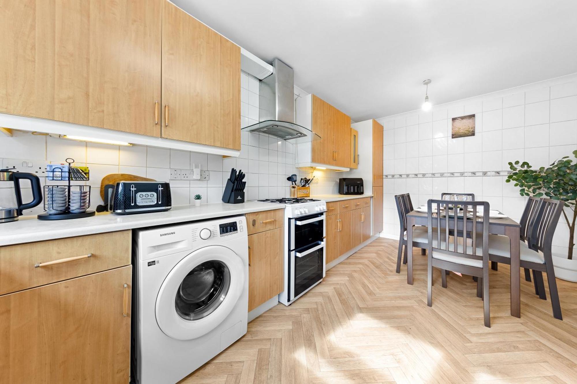 Cozylease 3-bed Canary Wharf Retreat,near Lcy Casa de Férias Londres