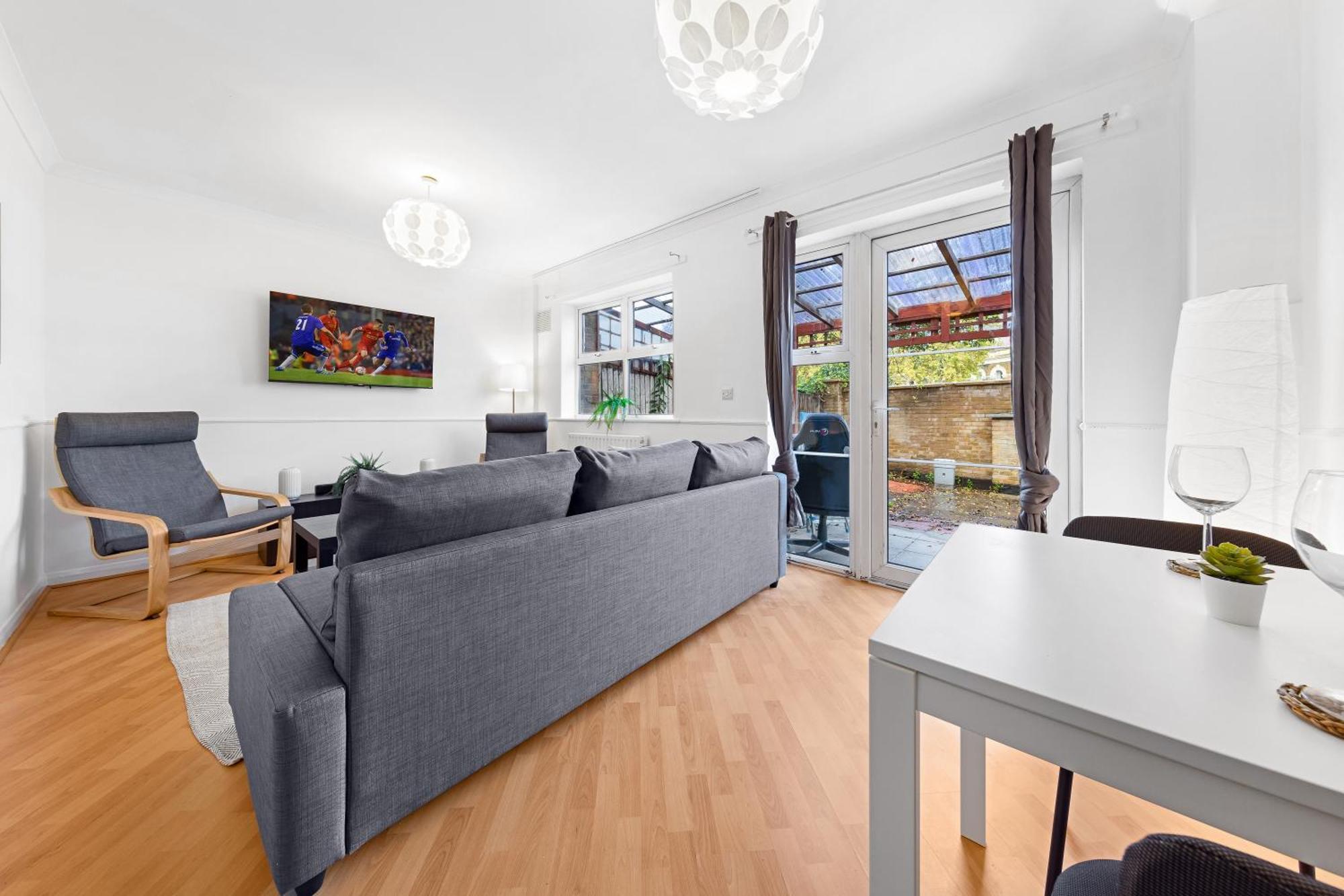Casa de Férias Cozylease 3-bed Canary Wharf Retreat,near Lcy Londres