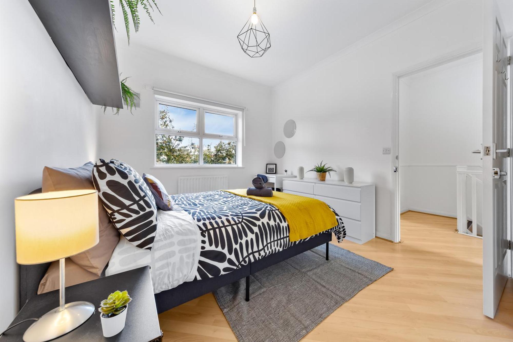 Cozylease 3-bed Canary Wharf Retreat,near Lcy Casa de Férias *