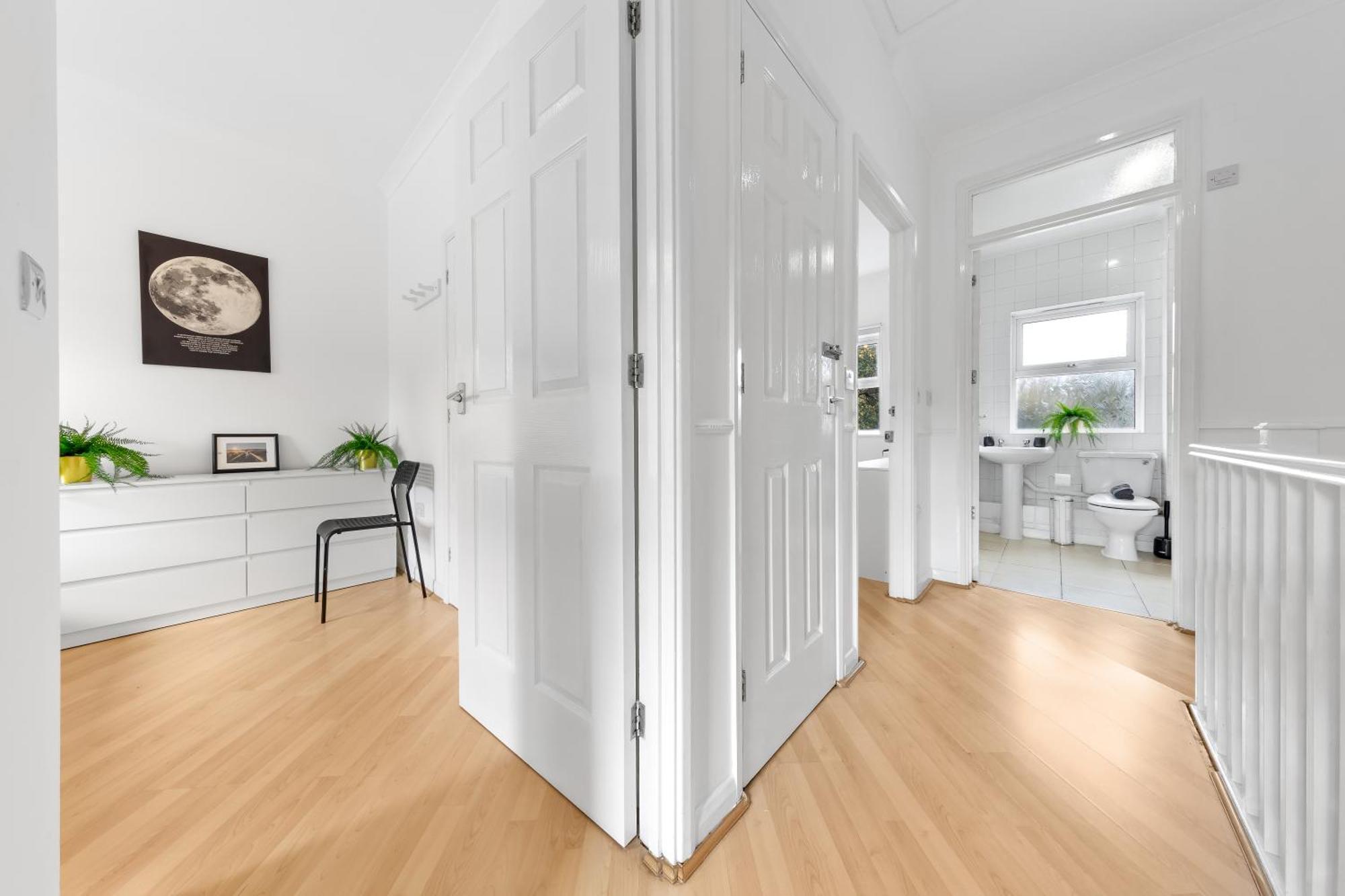 Cozylease 3-bed Canary Wharf Retreat,near Lcy * Londres