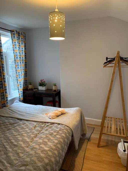 7 Bedroom Victorian House Zone 2 Hébergement de vacances Londres