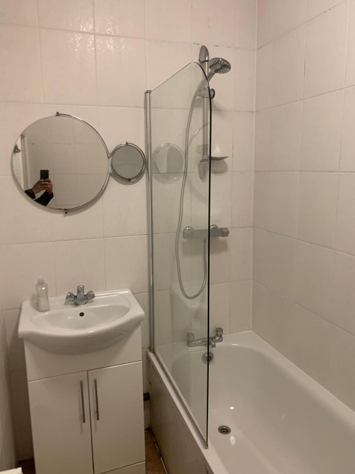 7 Bedroom Victorian House Zone 2 * Londres