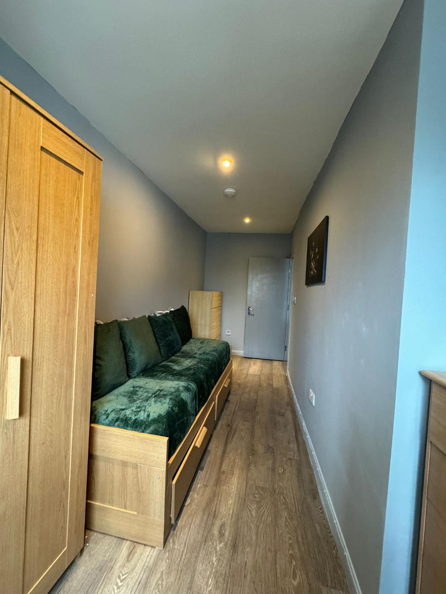 2 Bedroom Flat In Euston 2 Mins Away From Station, No Lift Apartamento *