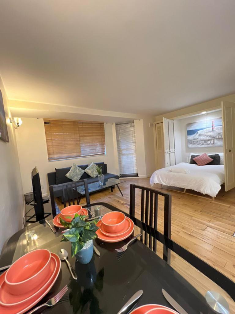 Apartamento Chelsea Studio - Sleeps 4 - Near Cromwell Hospital Londres