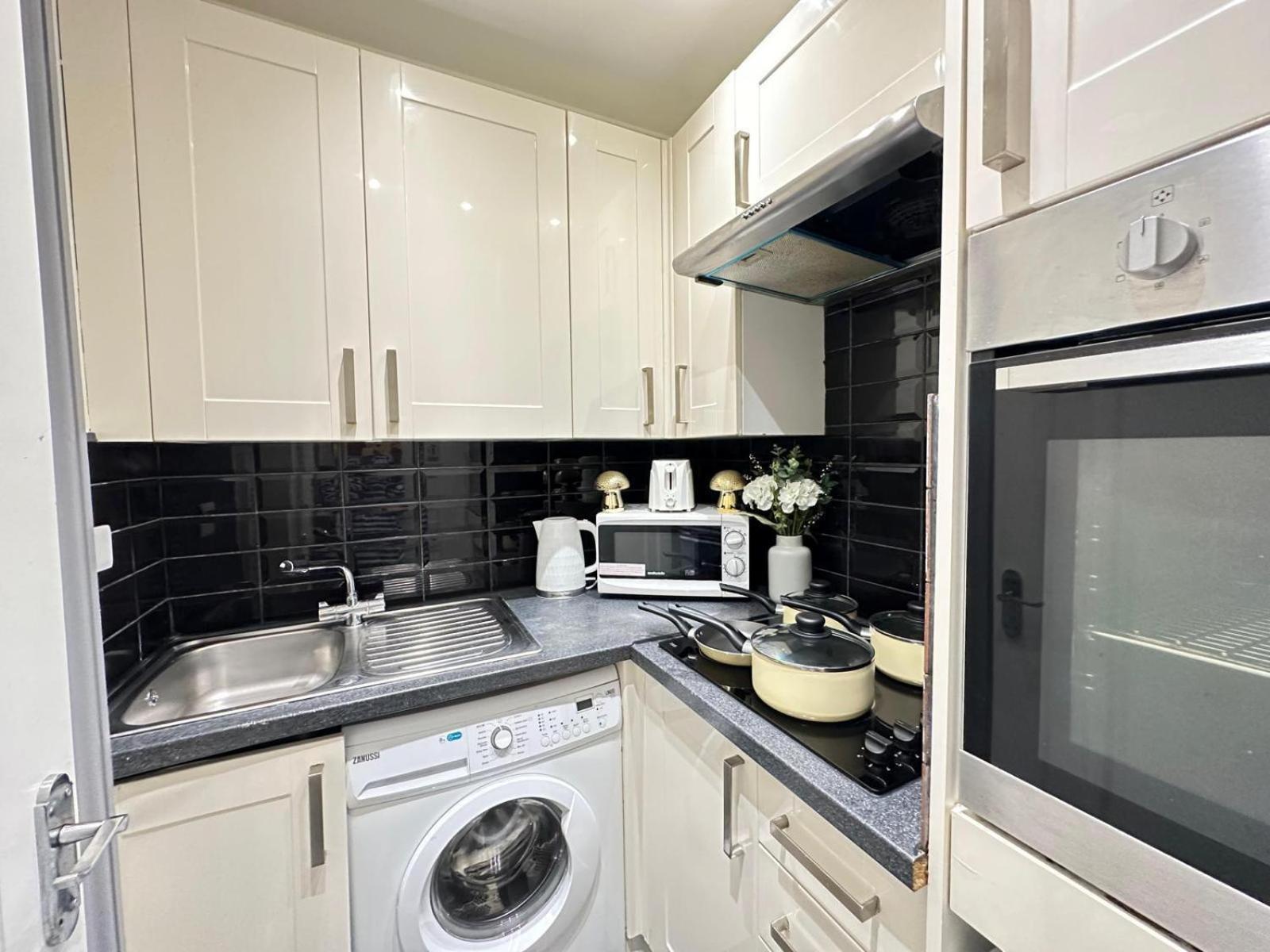 Appartement Stylish 1 Bedroom In Central *