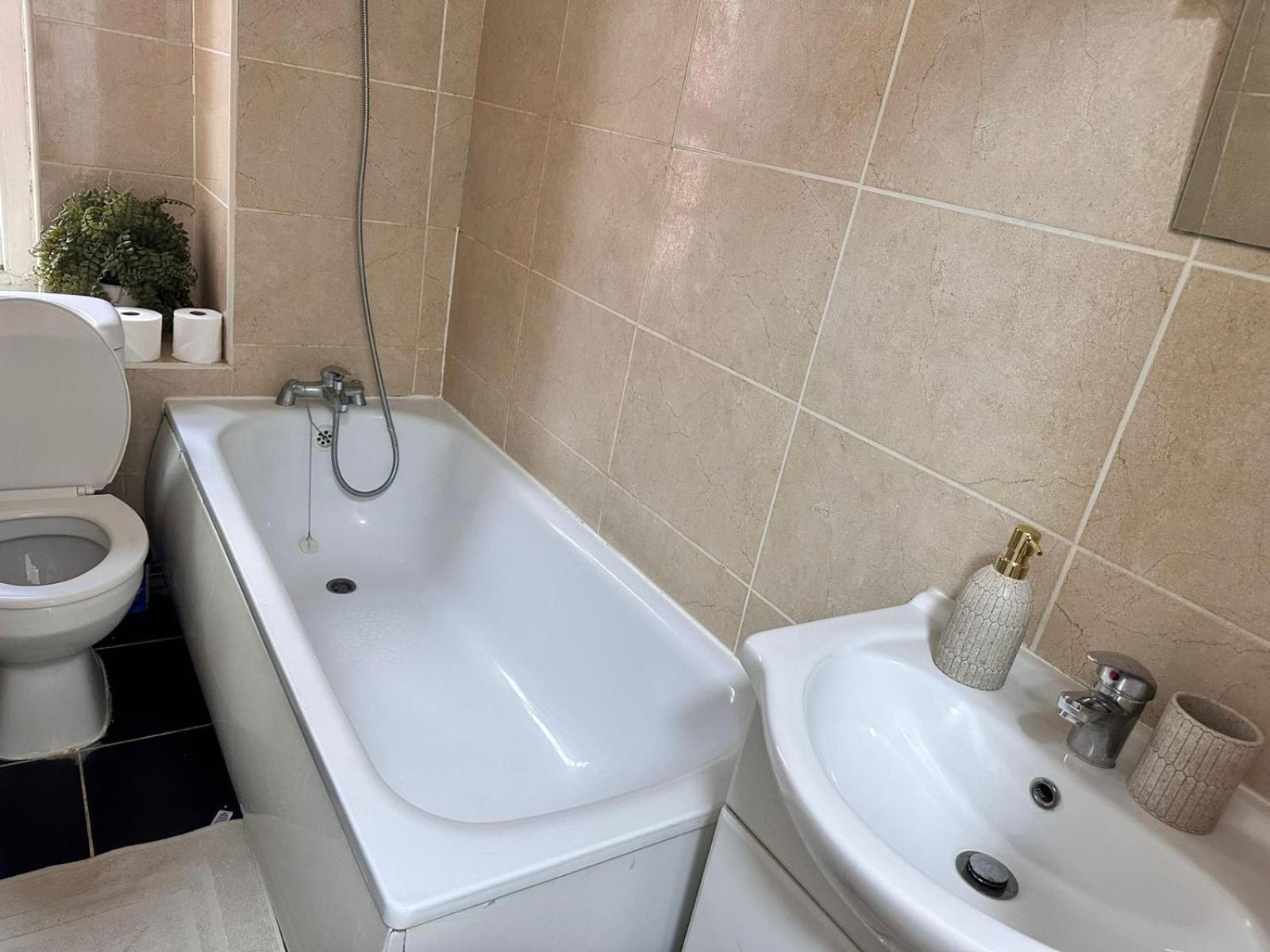 Appartement Family Studio In Central