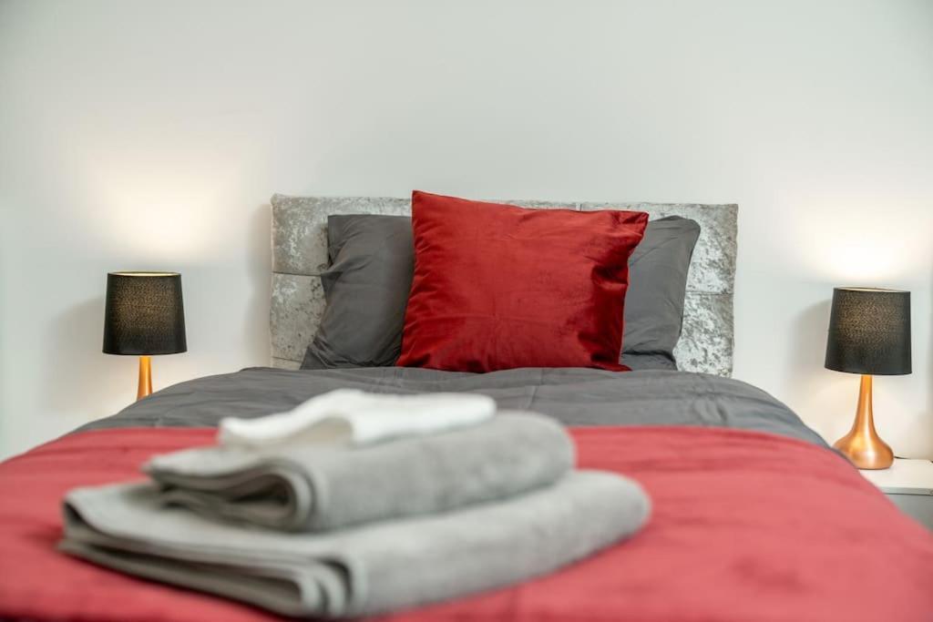 Appartement Vibrant 3br Tottenham Home, Private Garden Wifi Parking Free On Request Londres