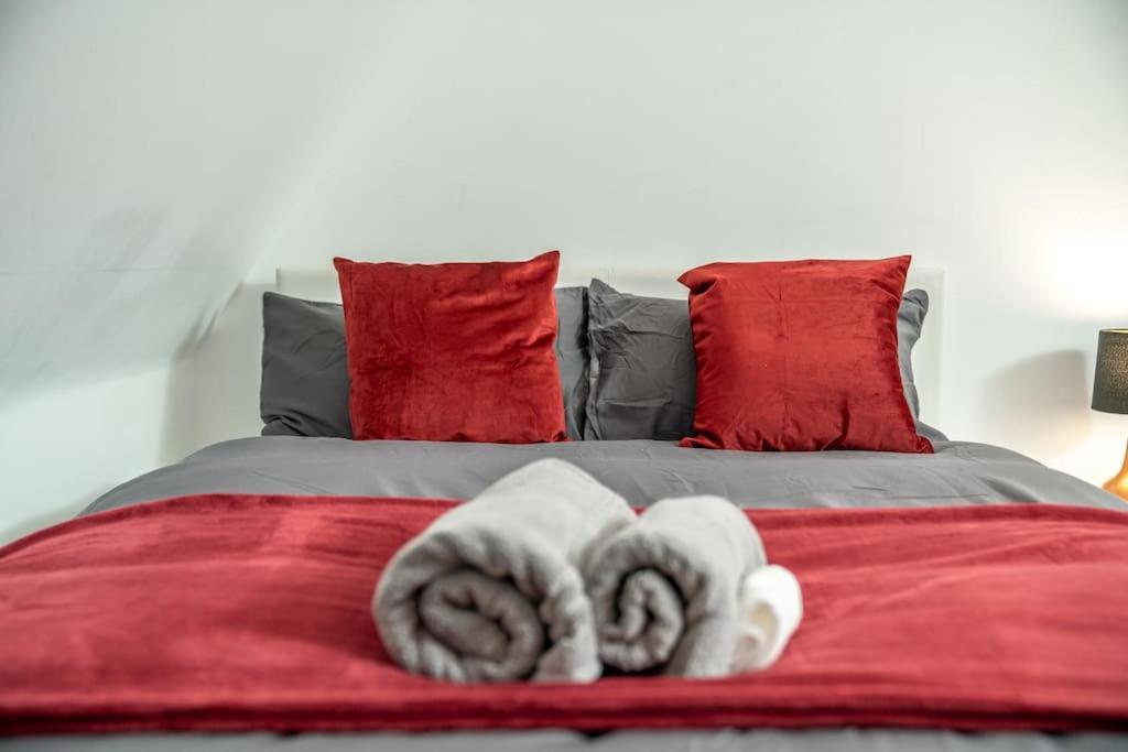 Appartement Vibrant 3br Tottenham Home, Private Garden Wifi Parking Free On Request