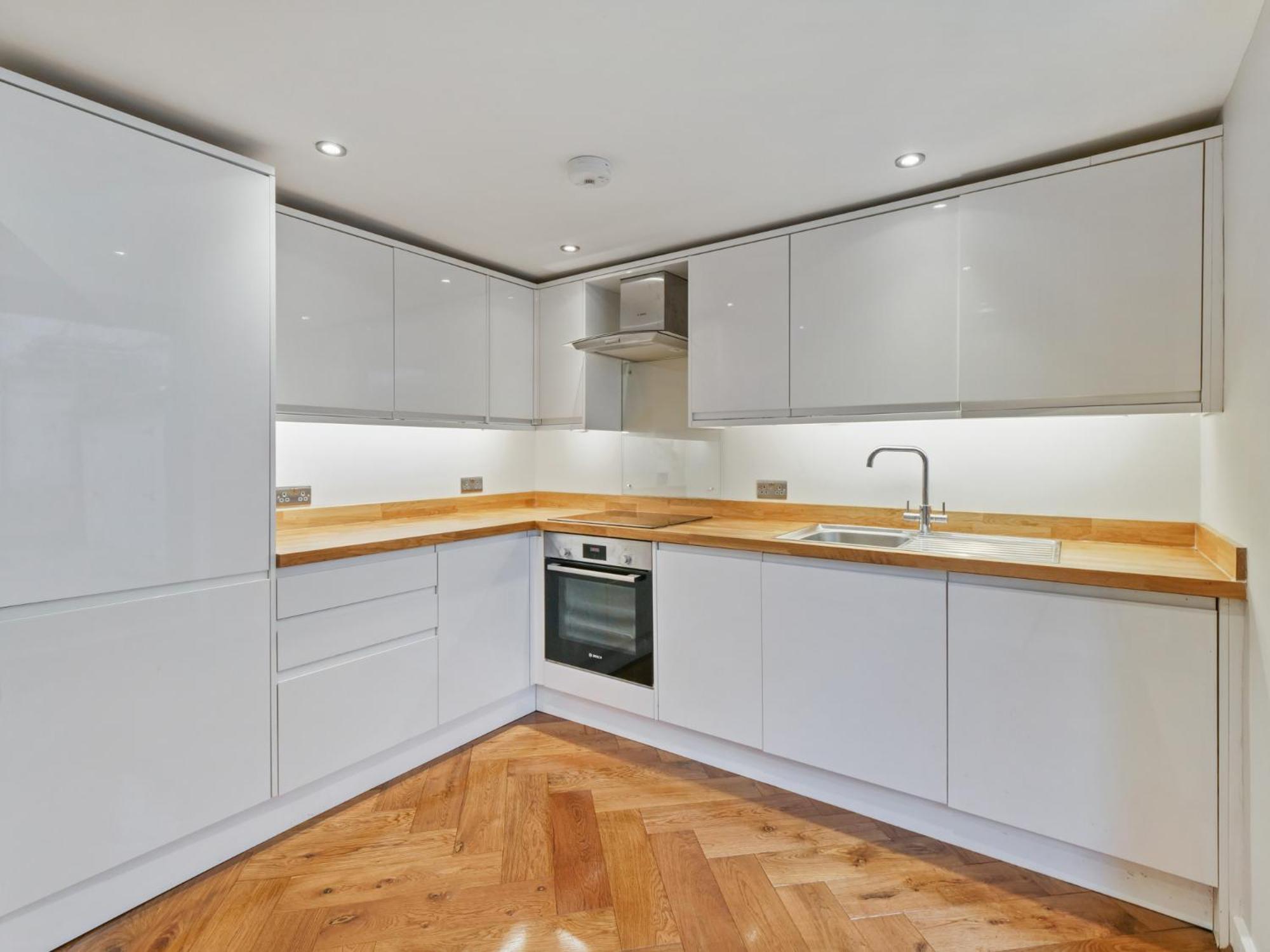 Palais Elegance By Beaumont Apartment London