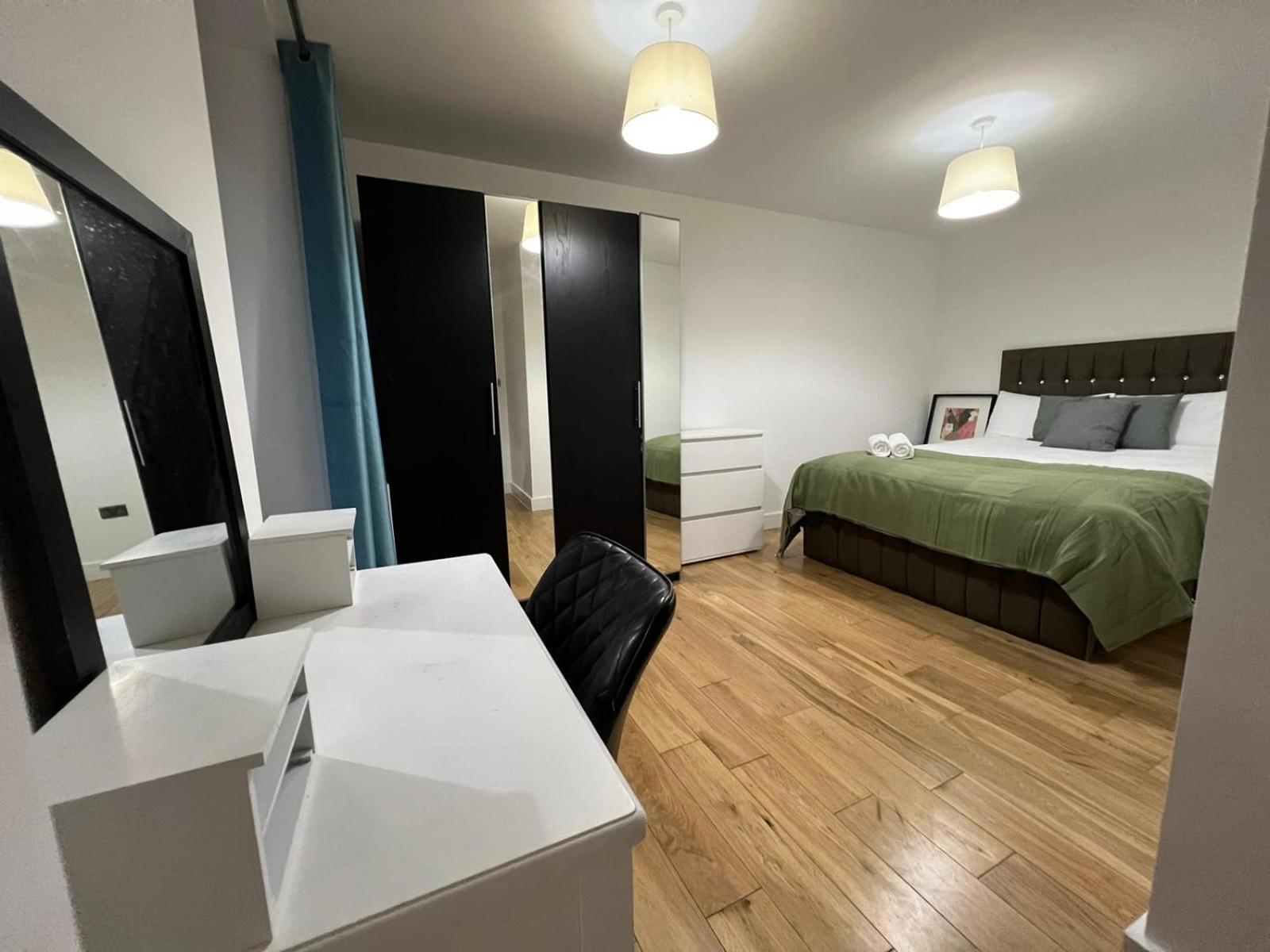 Cool 2bed Flat Zone 1 London