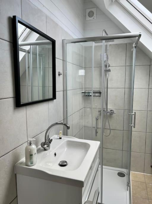 3 Bedroom Appartement Londres