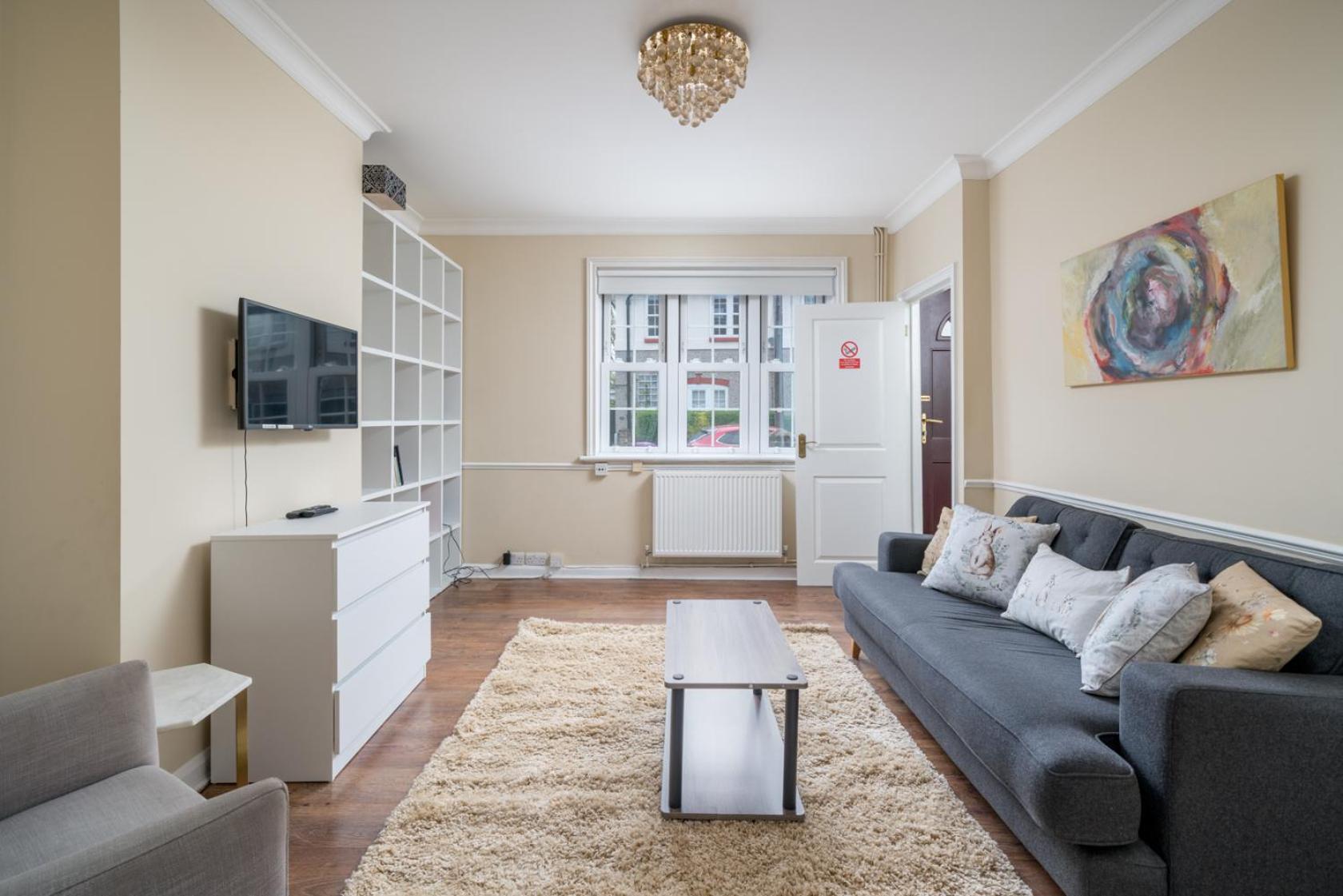Vakantiehuis Urban Escape - Spacious 3-bedroom Close To Canary Wharf *
