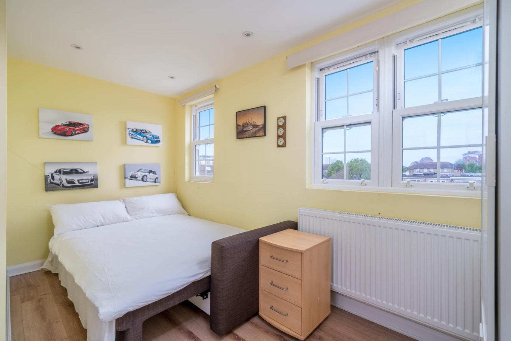 Urban Escape - Spacious 3-bedroom Close To Canary Wharf Vakantiehuis *