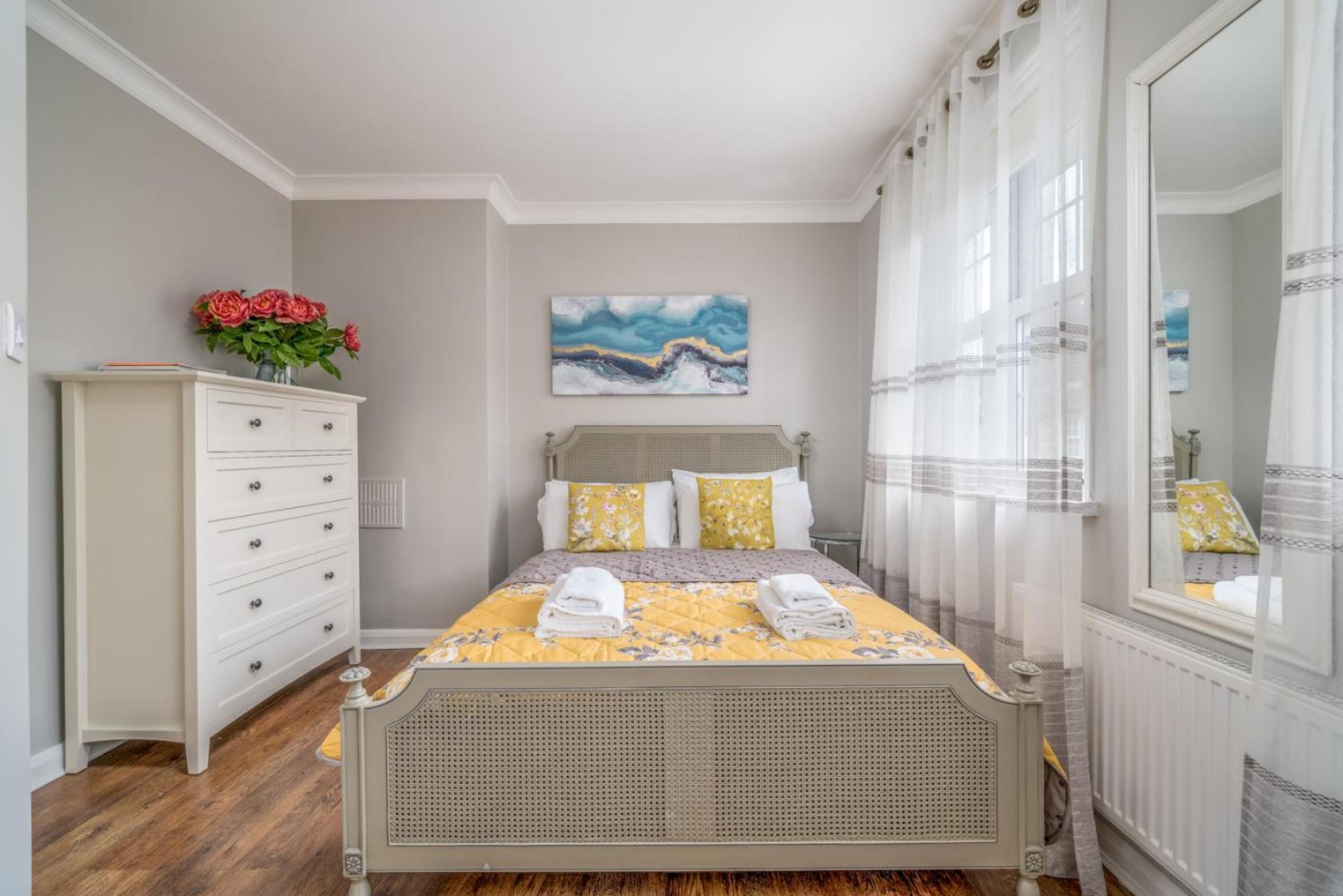 Urban Escape - Spacious 3-bedroom Close To Canary Wharf * Londres