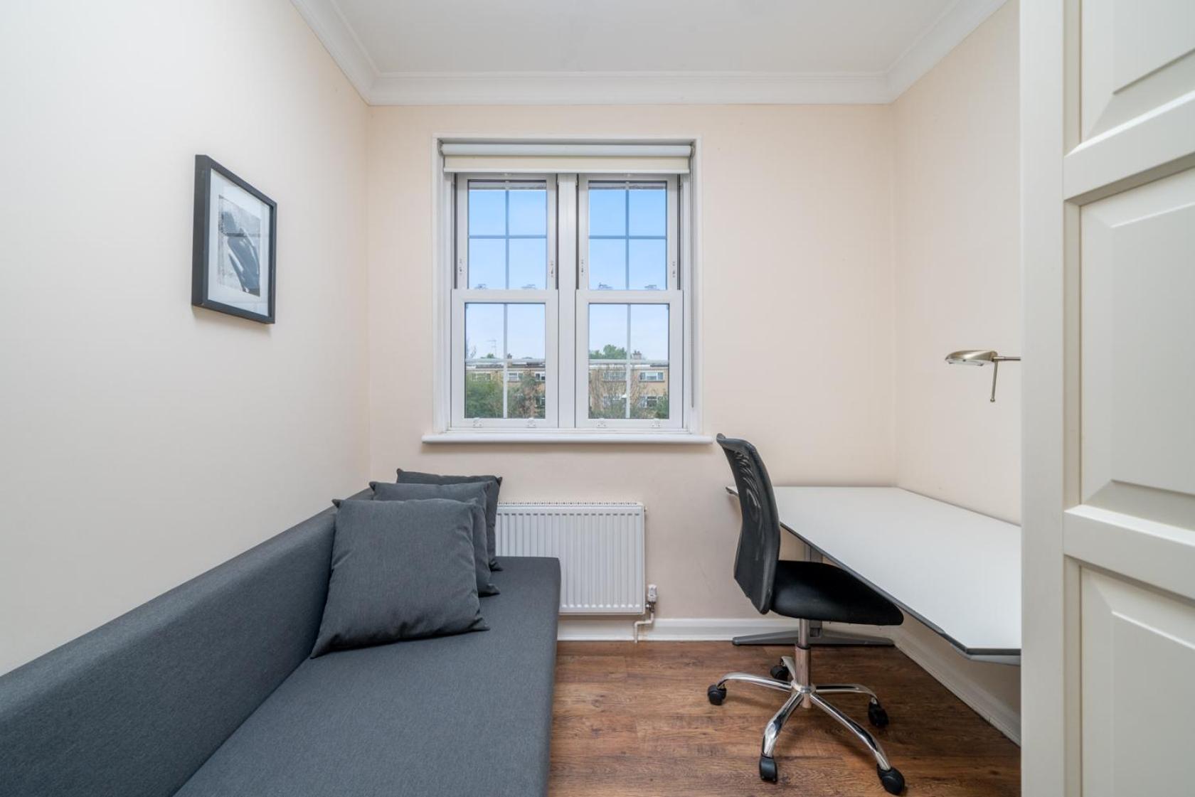 Casa de férias Urban Escape - Spacious 3-bedroom Close To Canary Wharf *