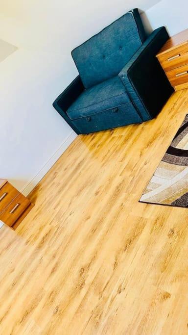 Hébergement de vacances Beautiful 3bd Family With Huge Private Graden Londres