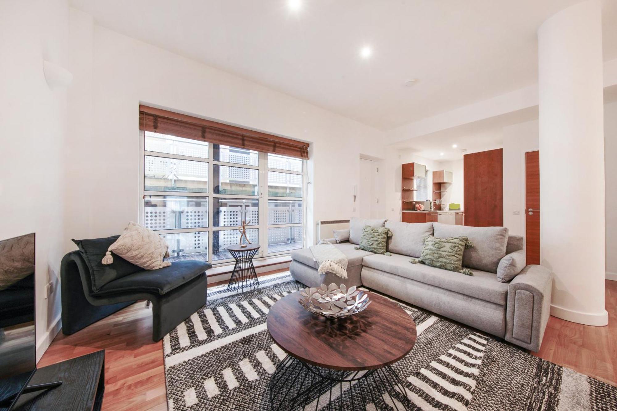 Chic 2 Bed Near Camden Market Free Wifi By Aparts
