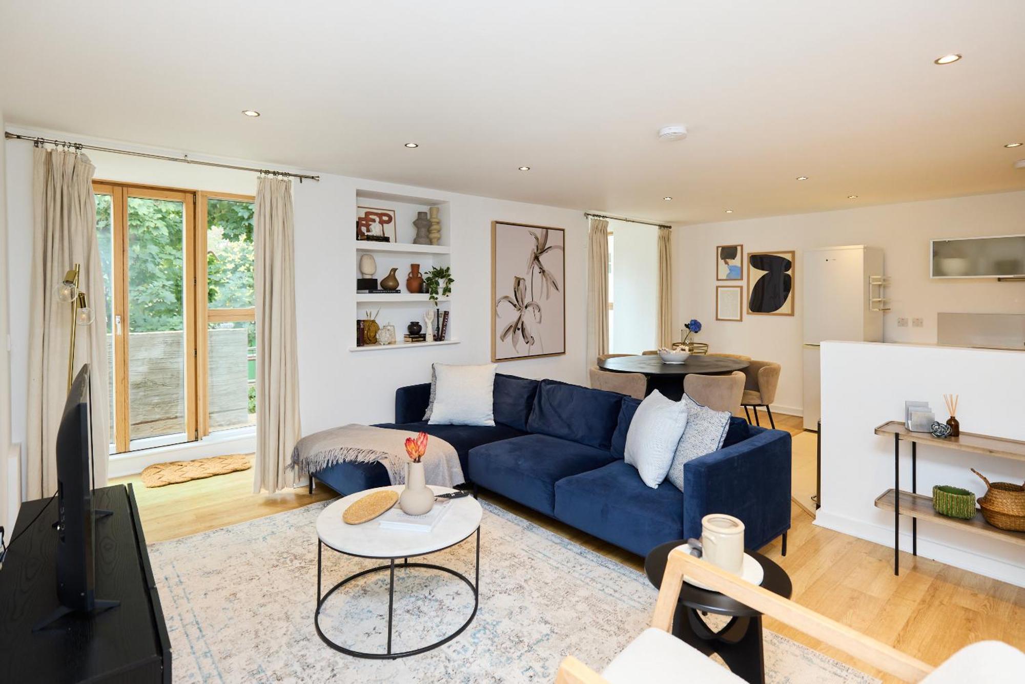 The Gwendolen Retreat - Inviting 2bdr With Balcony * Londres