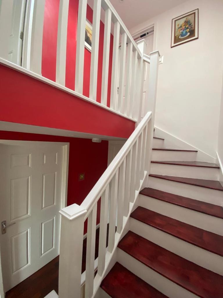 Penge Luxury Retreat *