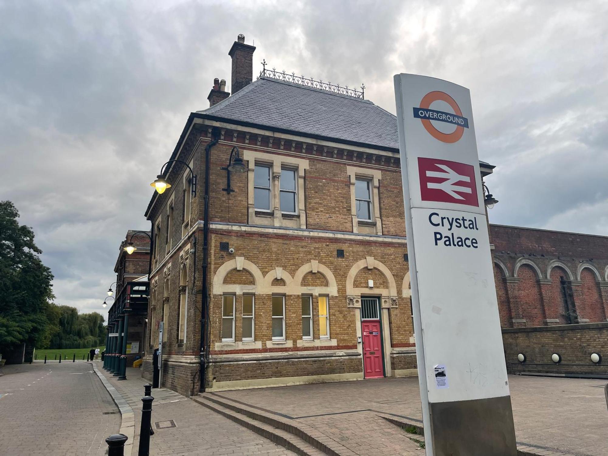 Penge Luxury Retreat Homestay
