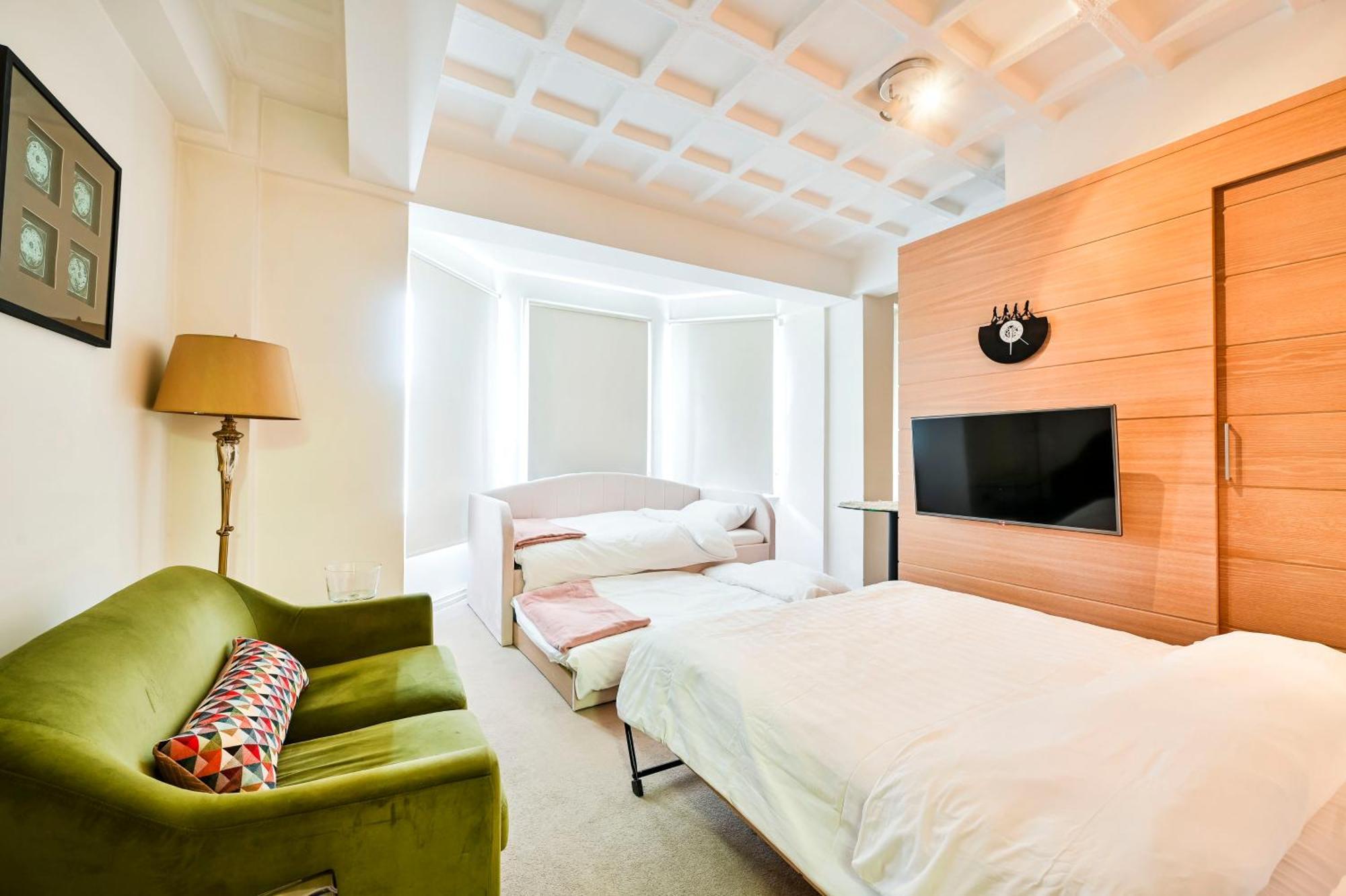 Beatles-themed Serviced On Abbey Road Appartement