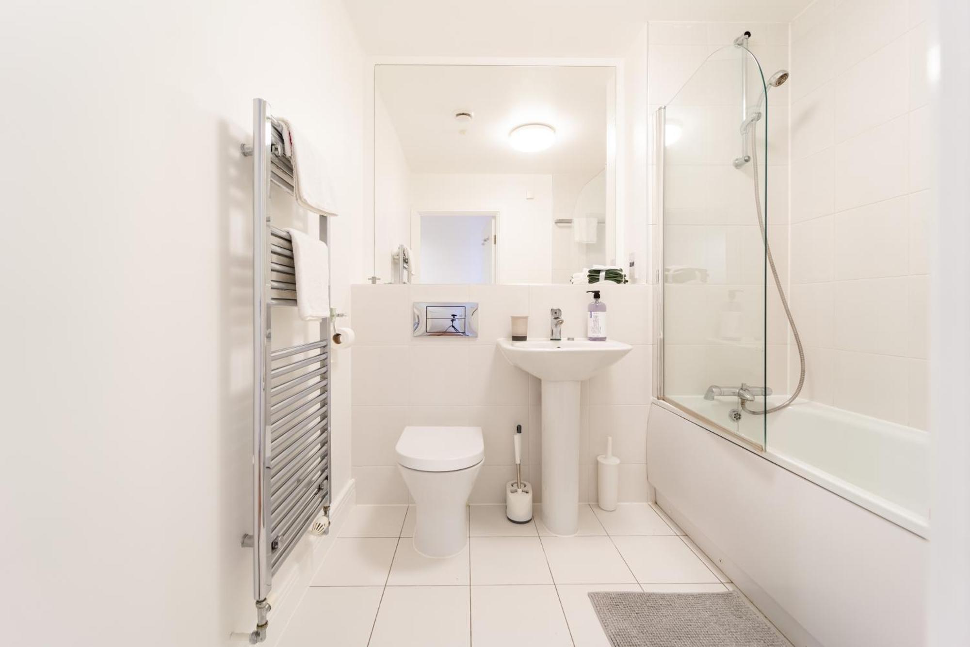 Apartamento Chic Near Tower Hill With A Gym Londres