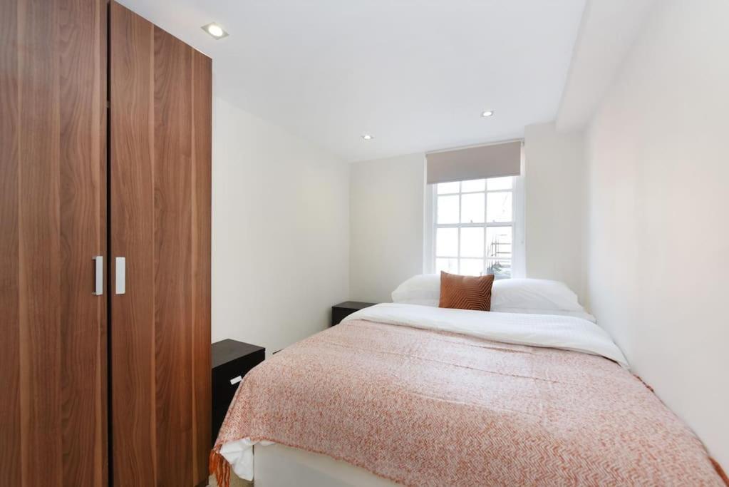 Three Bedrooom Flat In Heart Of Appartement