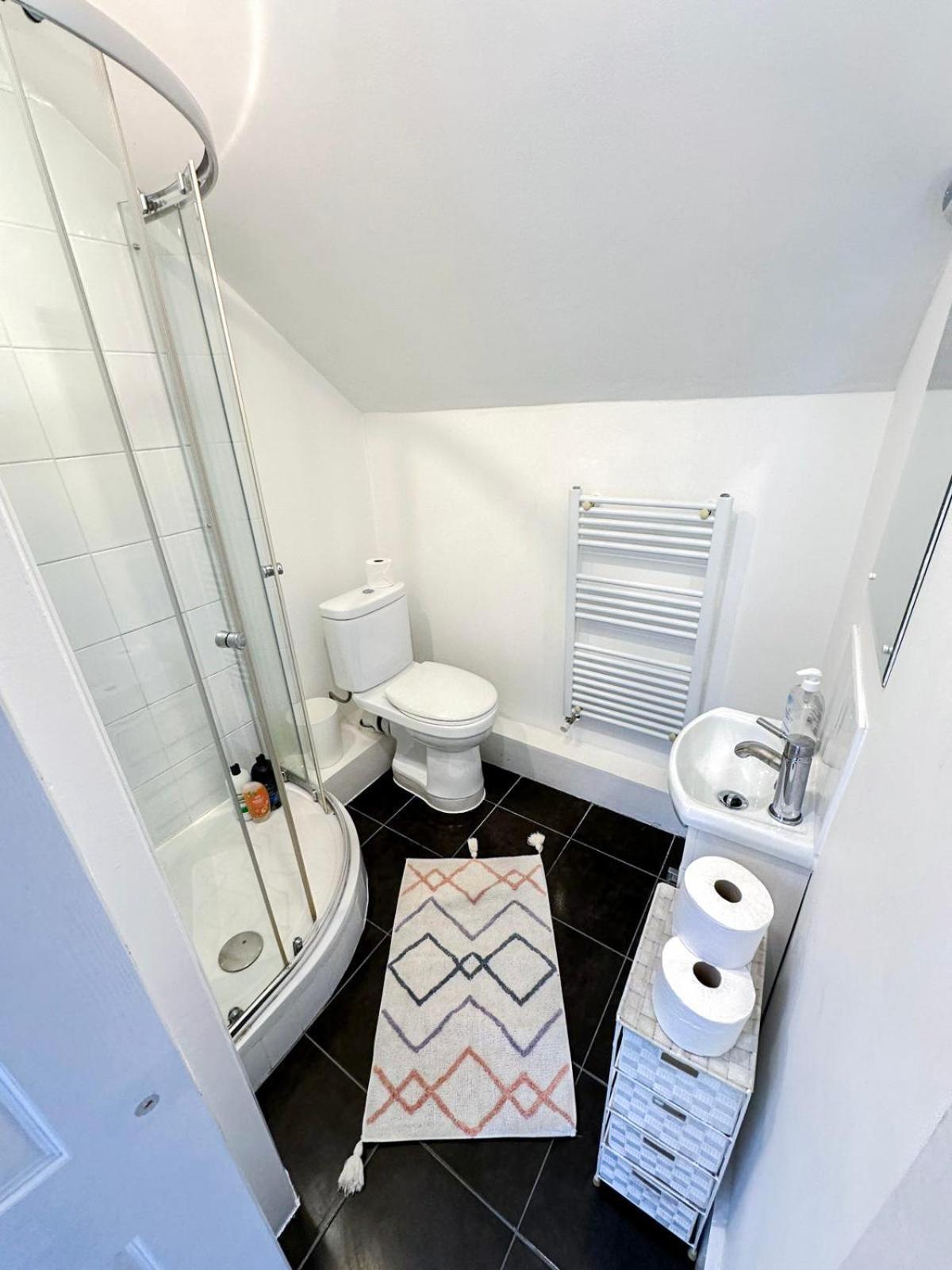 Apartamento Lovely 3 Bedroom Maisonette With Private Roof Terrace In Hammersmith
