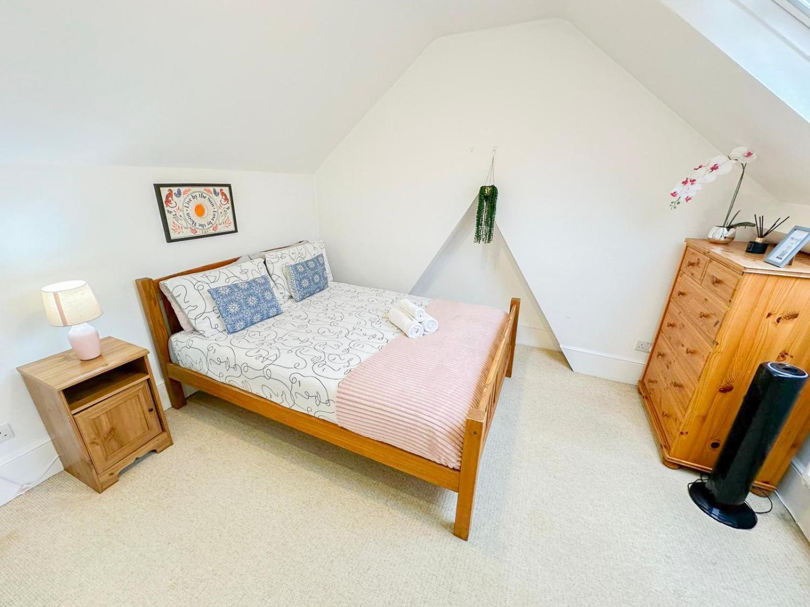 Lovely 3 Bedroom Maisonette With Private Roof Terrace In Hammersmith Apartamento *