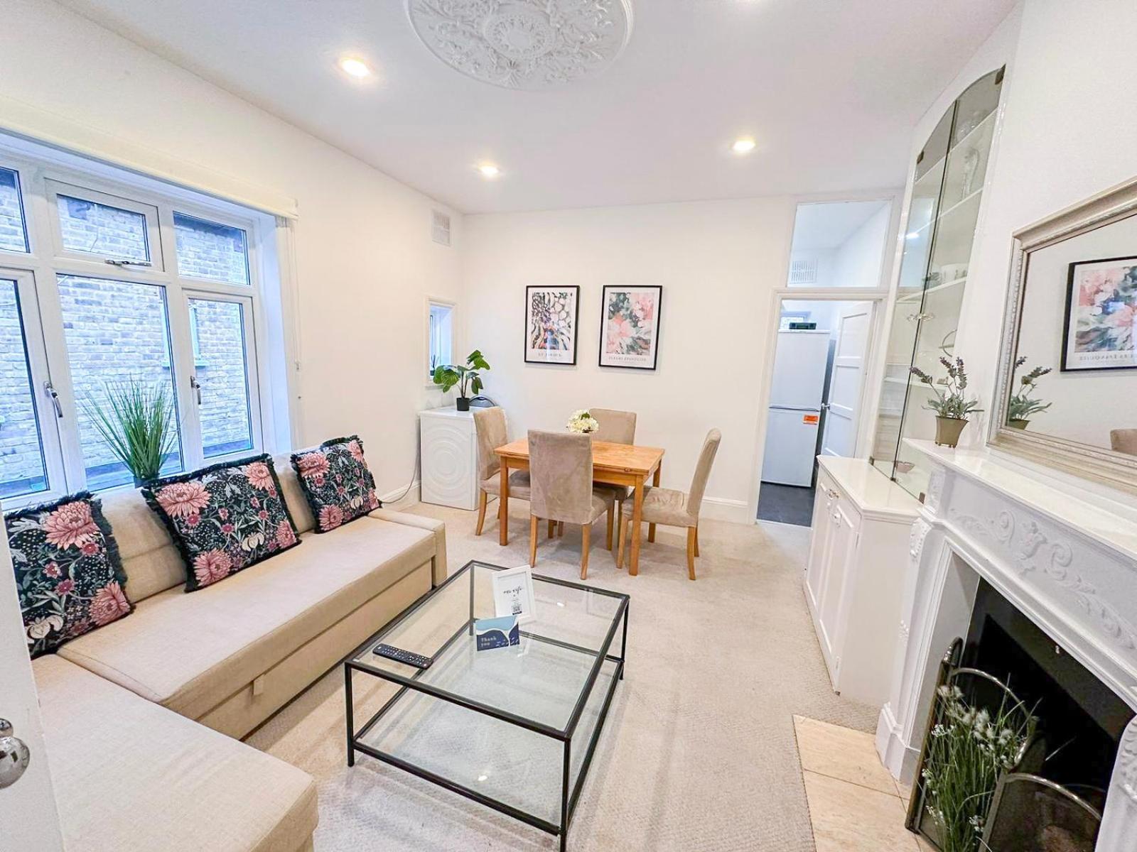 Lovely 3 Bedroom Maisonette With Private Roof Terrace In Hammersmith Apartamento Londres