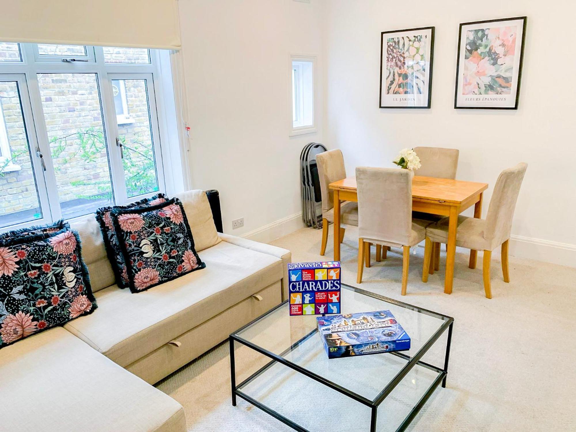 Lovely 3 Bedroom Maisonette With Private Roof Terrace In Hammersmith Londres