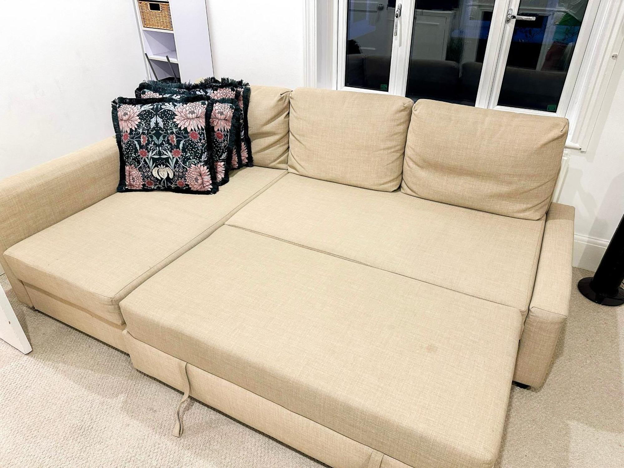 Lovely 3 Bedroom Maisonette With Private Roof Terrace In Hammersmith