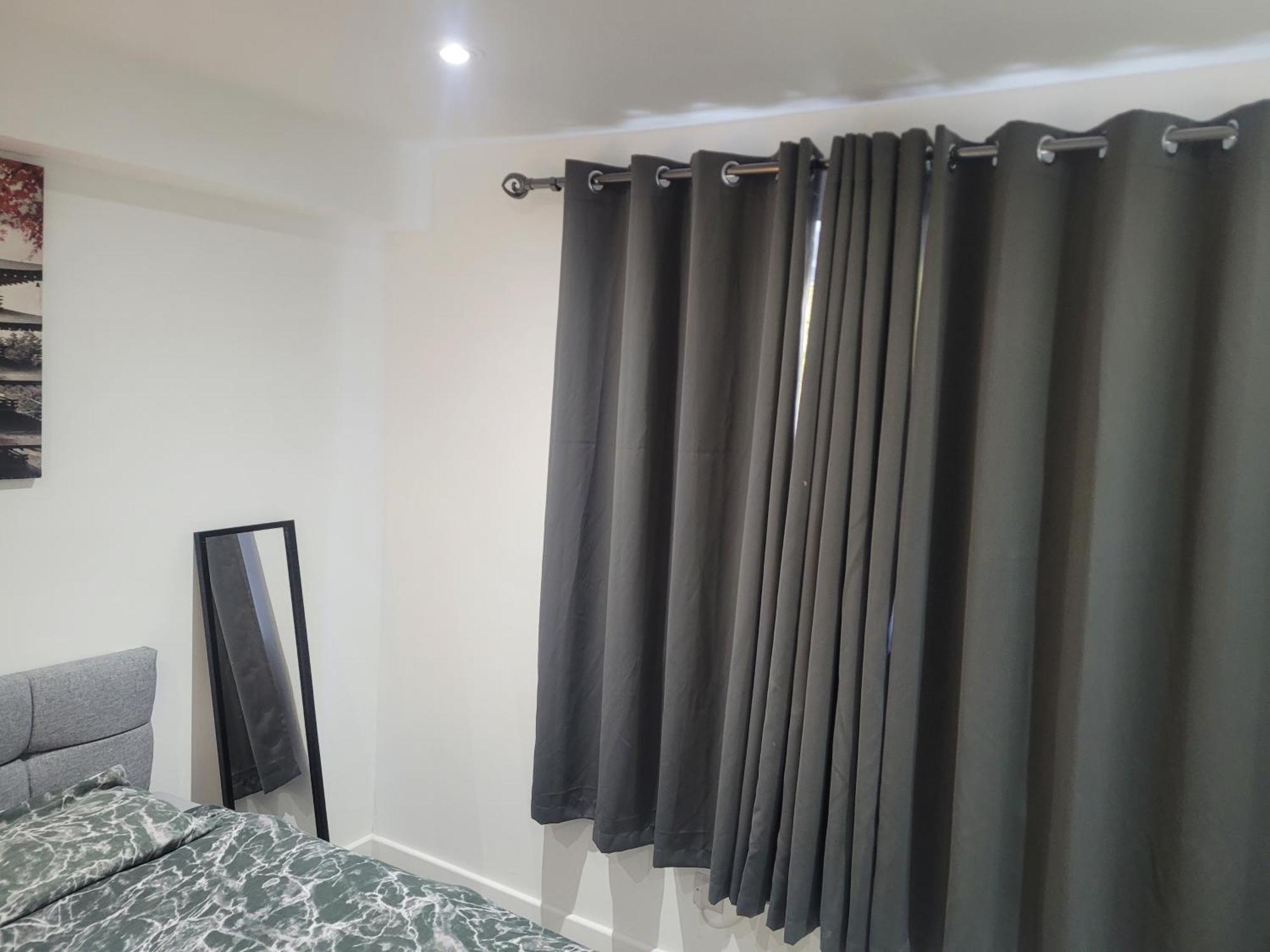 Private Rm In A 2 Bed Near 4 Train Stations Habitación en casa particular