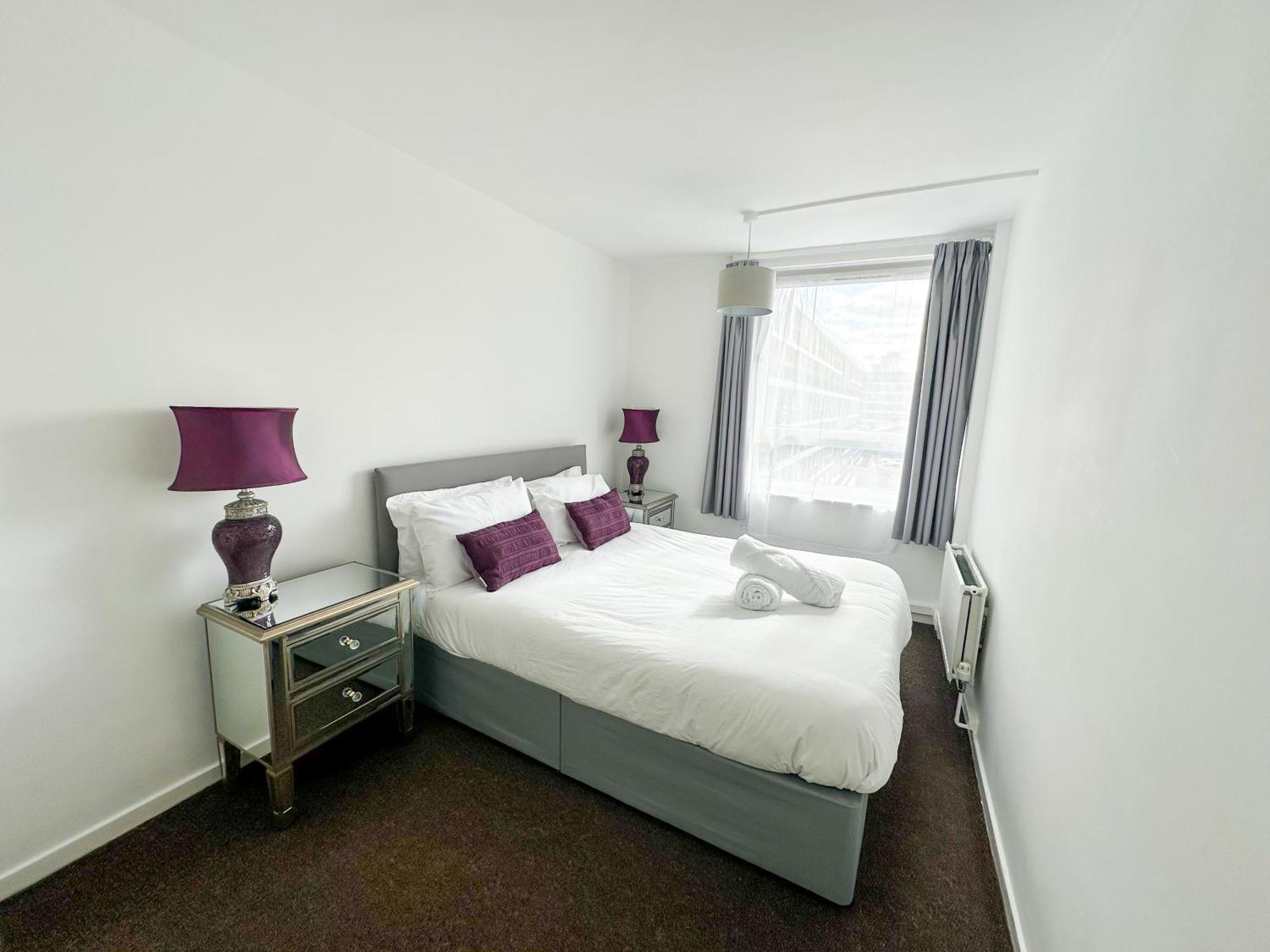 Apartamento 3 Bedroom Flat Haggerston, Hackney, Londres