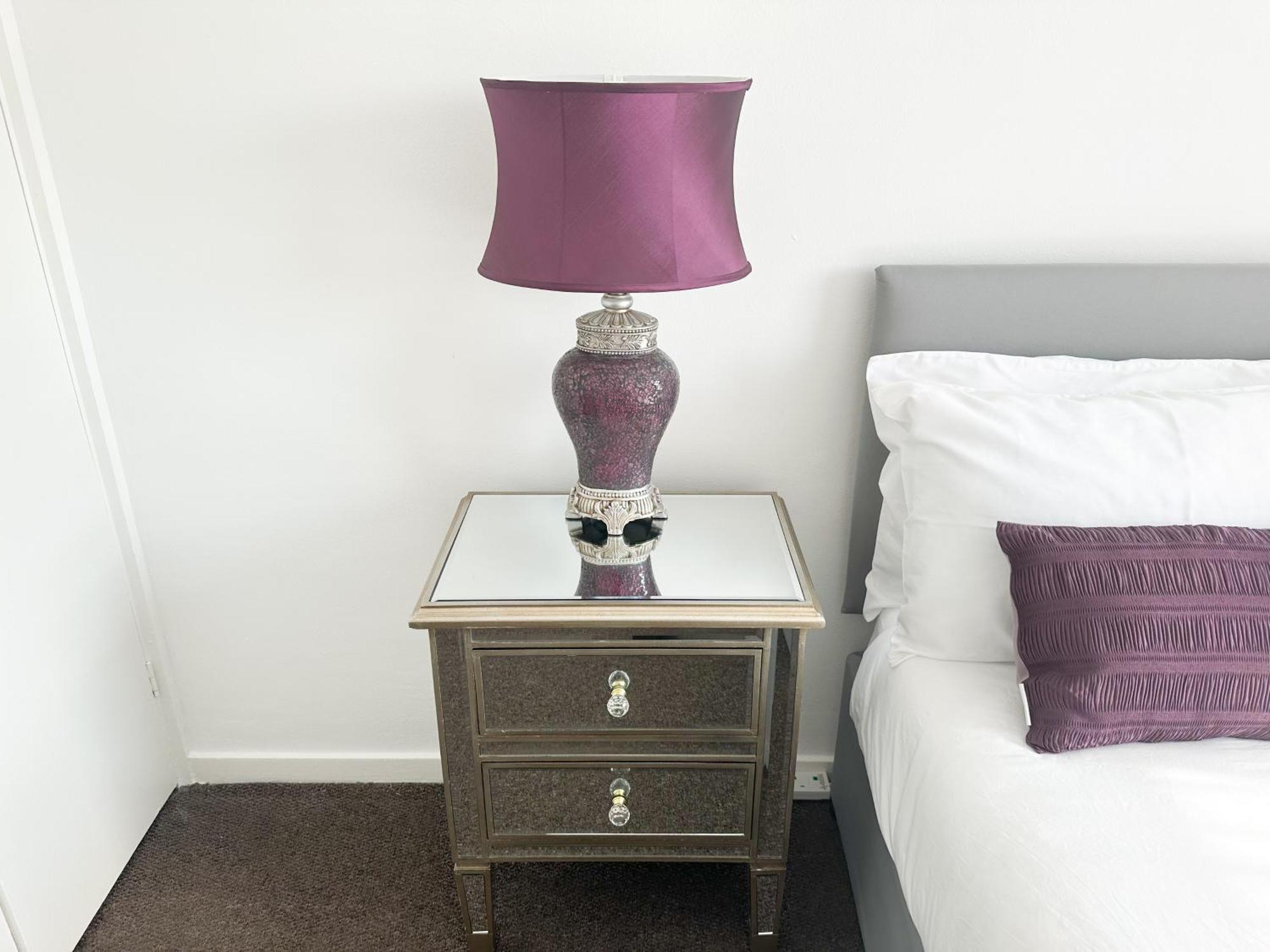 3 Bedroom Flat Haggerston, Hackney, *