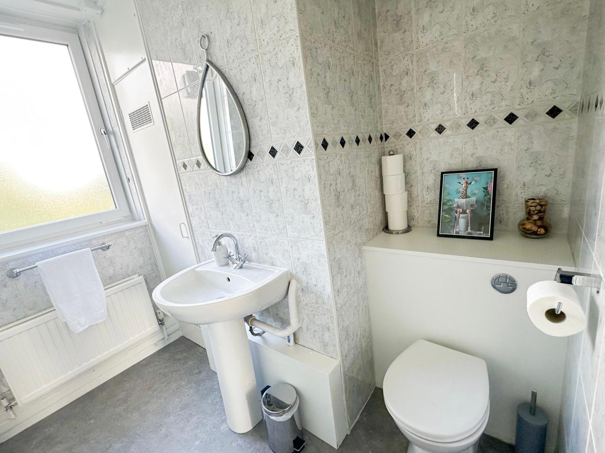 3 Bedroom Flat Haggerston, Hackney, Londres
