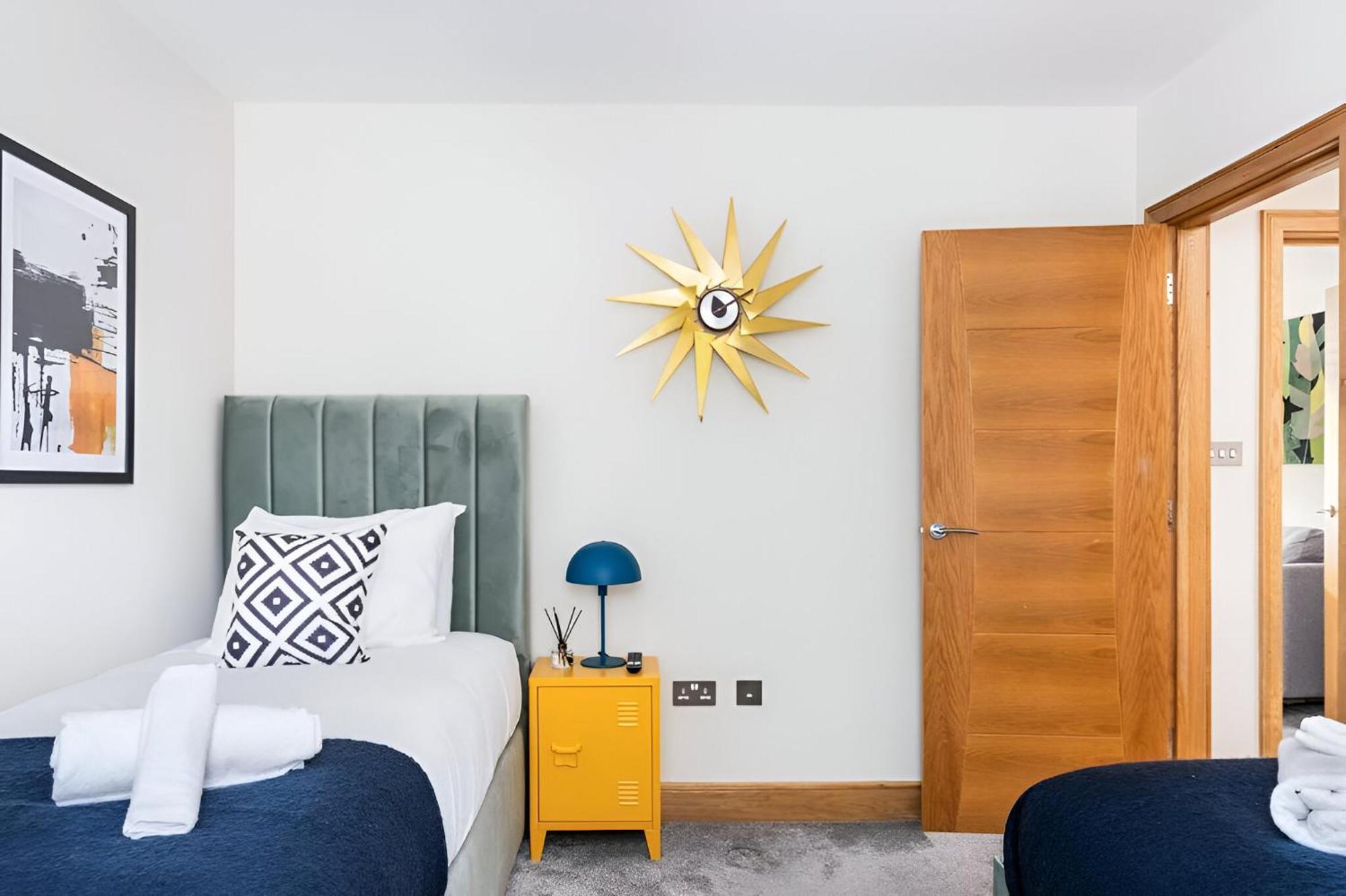 Vibrant Urban Escape, Family Friendly - Sleeps 8! Londres