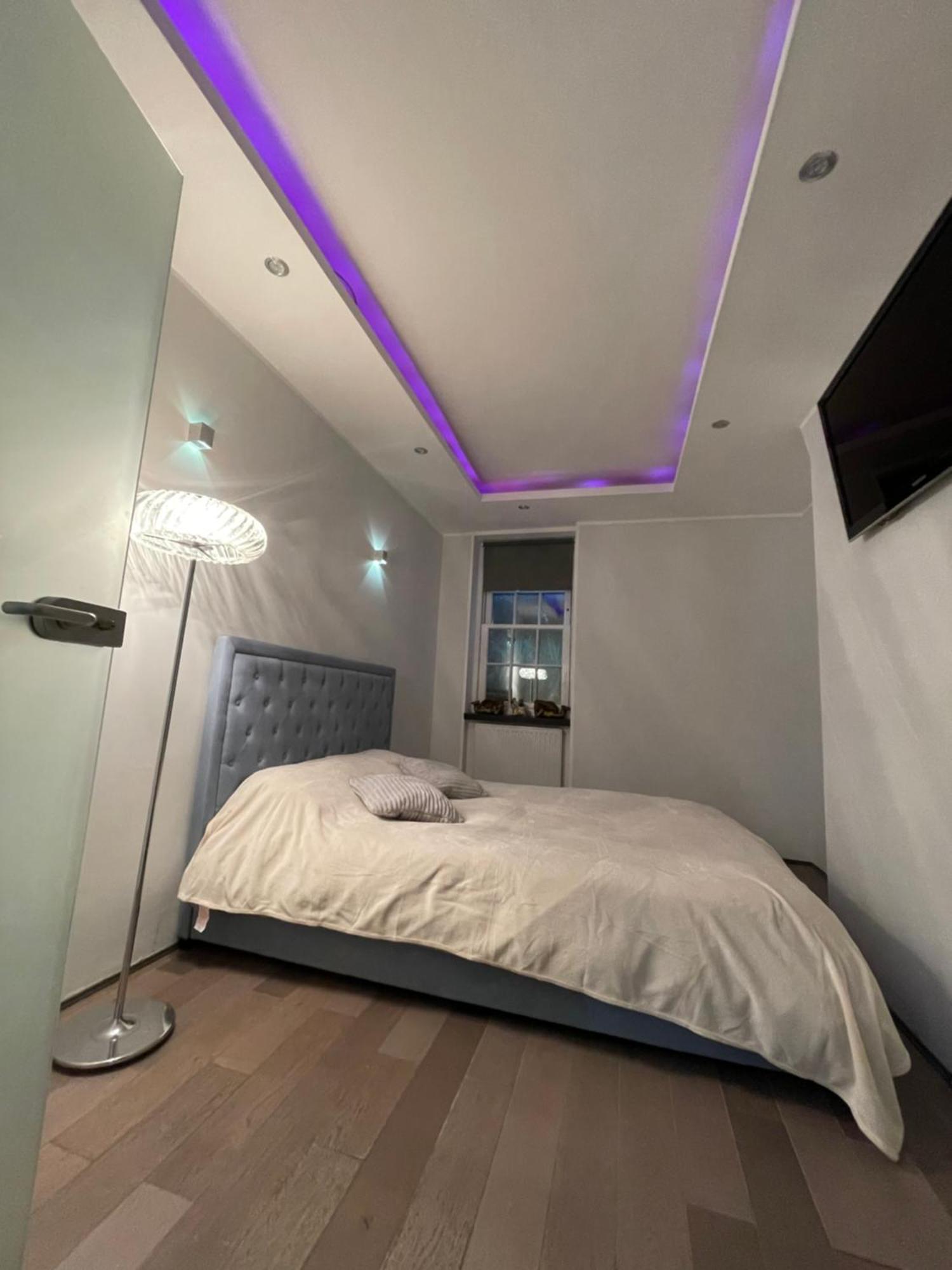 Covent Garden Two Bedroom Flat * London