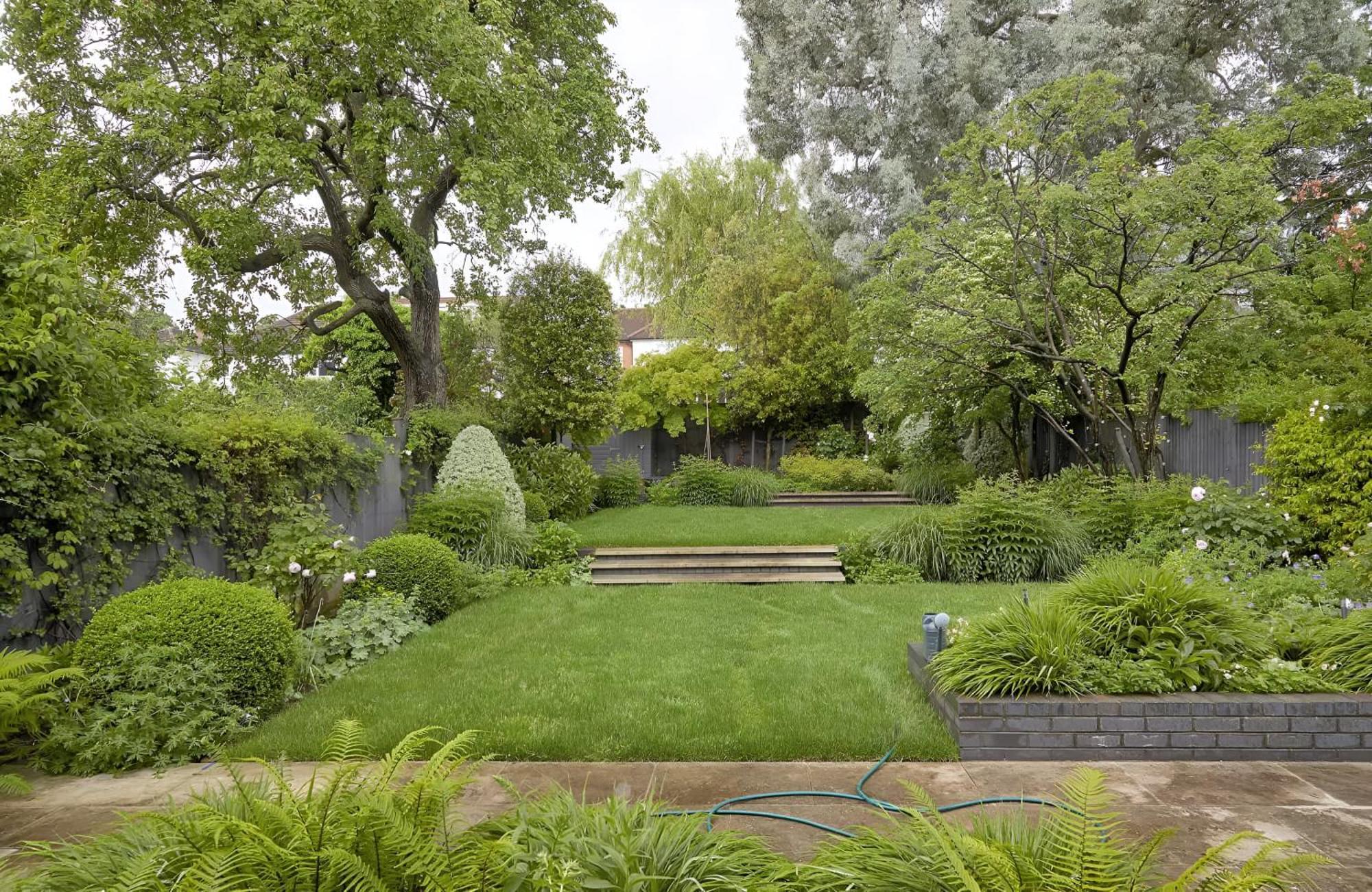 Unwind In Style 2br With Cozy Backyard For Groups Appartement Londres